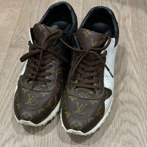 Louis Vuitton Monogram Brown & White Men's Sneakers